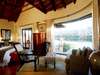 Pumba Water Lodge - Private Lounge 
